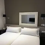 卡斯蒂利亚阿提亚姆酒店 3*