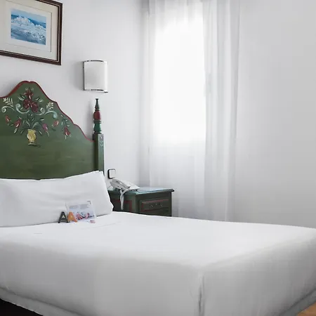 Mesón Castilla Atiram Hotel