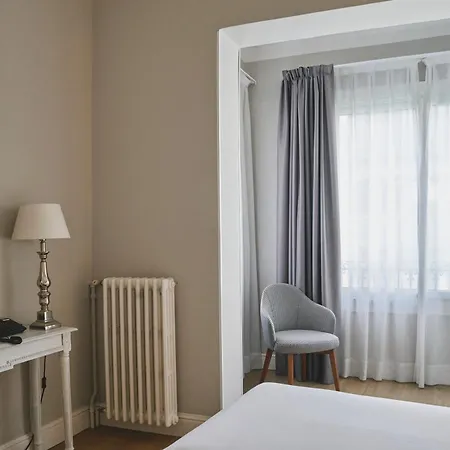 Mesón Castilla Atiram Hotel 3*