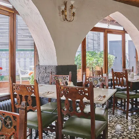 Hotel Mesón Castilla Atiram Barcelona