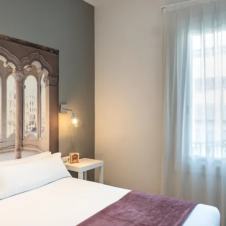 Hotel Meson Castilla Atiram