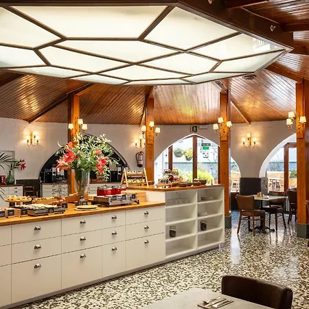 Meson Castilla Atiram 3*