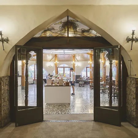 Meson Castilla Atiram Hotel 3*