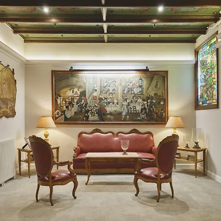 Meson Castilla Atiram Hotel
