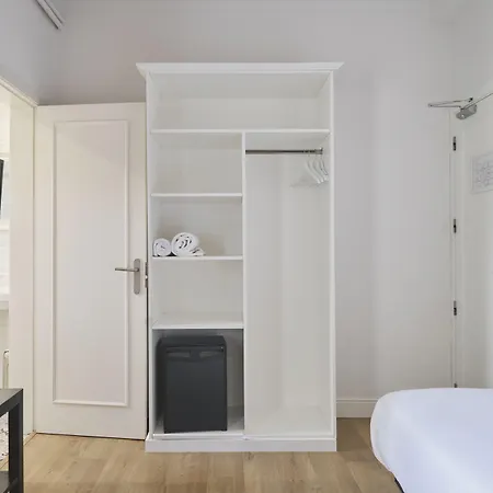 Meson Castilla Atiram 3* Barcelona