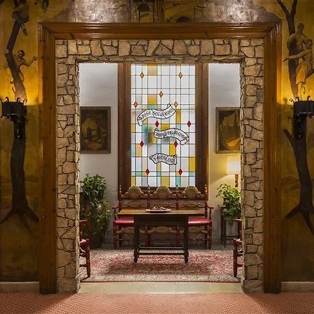 Mesón Castilla Atiram Hotel