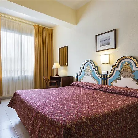 Mesón Castilla Atiram Hotel 3*