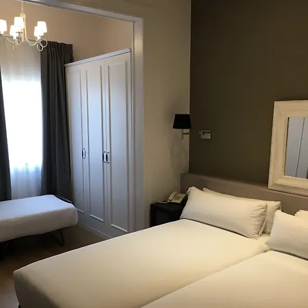 Meson Castilla Atiram Отель