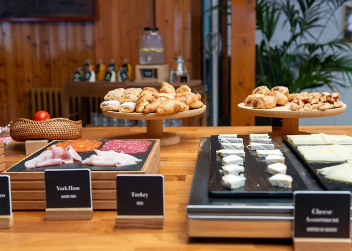 Meson Castilla Atiram Hotel